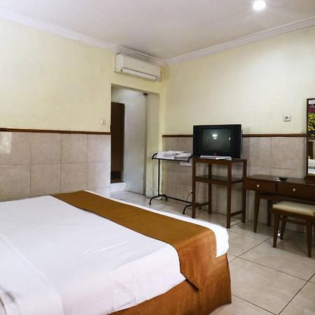 Hotel Tanjung Surabaia Exterior foto