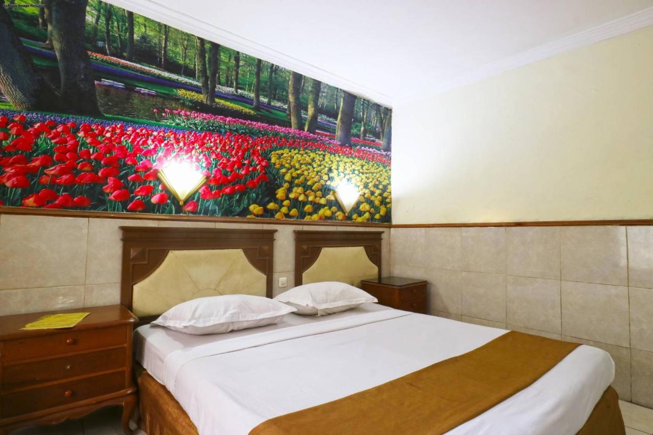 Hotel Tanjung Surabaia Exterior foto