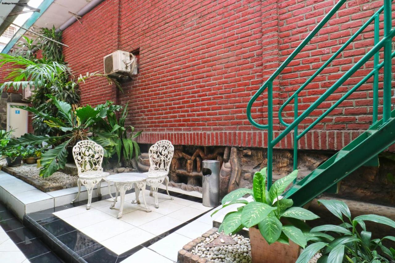 Hotel Tanjung Surabaia Exterior foto